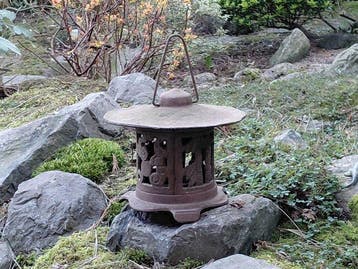 Lanterne - Fonte - Lanterne japonaise en fonte, Antiquités & Art