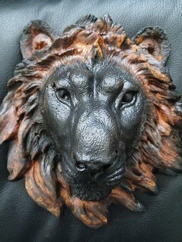 sculptuur, Two concrete lion sculptures in antique style -