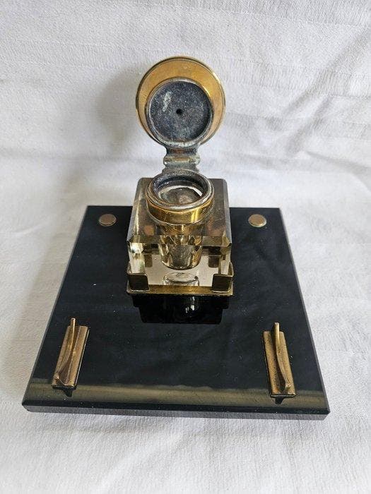 Zonder minimumprijs - Inktpot - Art Deco - Messing, Glas, Verzamelen, Pennenverzamelingen