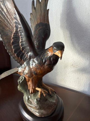 Zaphir by Lladró - Figuur - Aguila con alas abiertas -