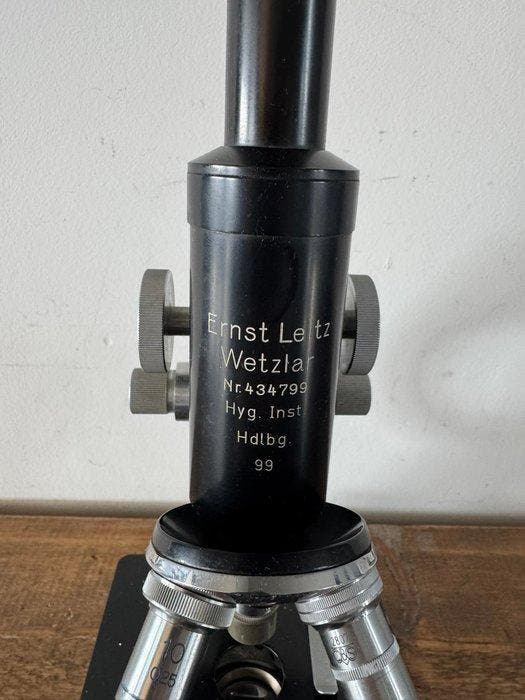 Monocular compound microscope - Nr.434799 - 1940-1950 -, Collections, Appareils photo & Matériel cinématographique