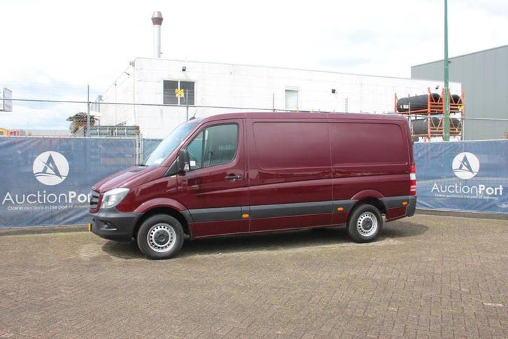 Veiling: Bestelwagen Mercedes-Benz Sprinter 210 CDI Diesel 9, Auto's, Bestelwagens en Lichte vracht, Ophalen