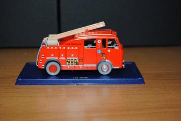 Atlas 1:43 - Modelauto (3) - Buick Roadmaster; Dennis F101, Nieuw