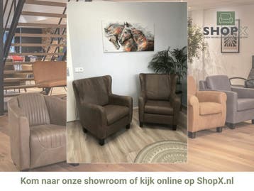 Set van 2 bruine leren oorfauteuils met houten poten, Huis en Inrichting, Ophalen of Verzenden, Nieuw