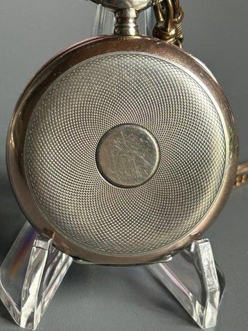 Omega - 5239414 P - 1900-1949