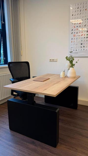 Refurbished Haworth Zody Black - NPR1813 Stoel - Nieuwe Stof, Maison & Meubles, Verzenden, Bureaustoel