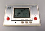 Nintendo - Game & Watch - VERMIN (MT-03) – Silver Series