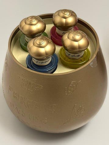 Melanie Martinez PORTALS – Debut Parfum Collection – 4