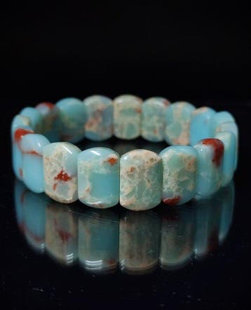 Prachtige Caribische Calcietarmband in geschenkdoos — Gratis