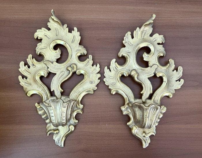 Wijwatervat - 1800-1850 - Set van twee wandacquasantieres –, Antiek en Kunst, Kunst | Niet-Westerse kunst