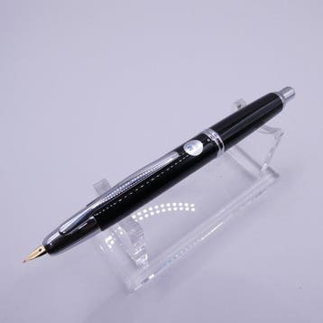 Pilot - Pilot Capless FCN-1MR-B-M Fountain Pen – Black –, Verzamelen, Nieuw