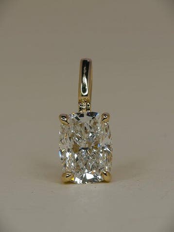 Hanger - 14 karaat Geel goud - 2.08ct. tw. Diamant
