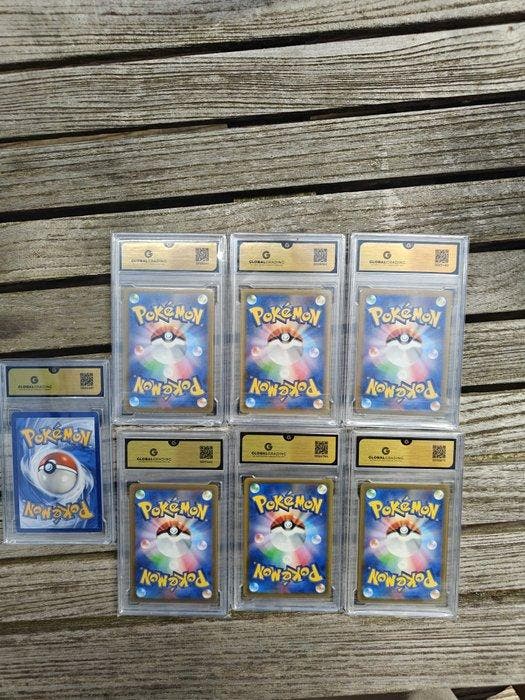 7 Graded card - Charizard - GG, Hobby & Loisirs créatifs, Jeux de cartes à collectionner | Pokémon