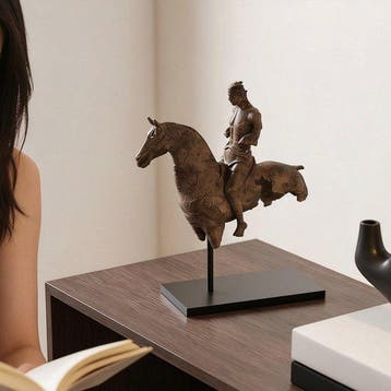 sculptuur, The Broken Equestrian — Weathered Brown Horse and