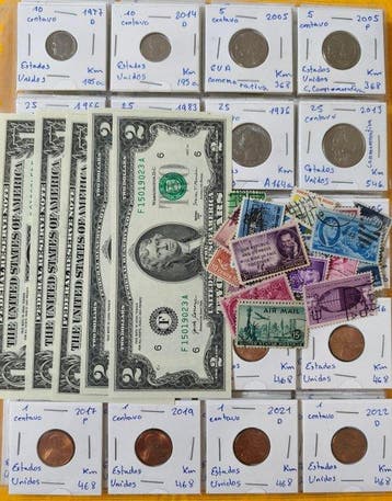 Verenigde Staten. 80 munten, en 6 nieuwe dollarbiljetten en