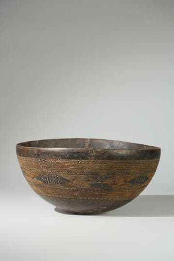 Une calebasse en bois - Touareg - Mali (Sans prix de