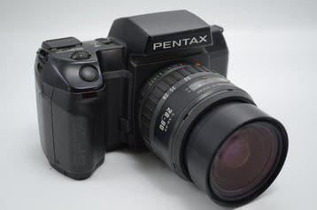 Pentax SF7 + Takumar-F Zoom 3.5-4.5/28-80mm | Analoge camera, Nieuw