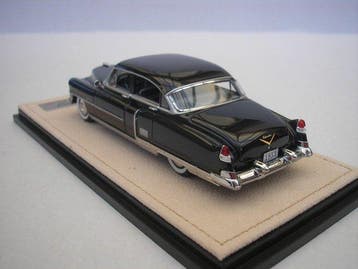 GLM Stamp Models 1:43 - Modelauto - Cadillac Fleetwood Sixty