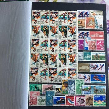 Monde - Belle collection de timbres neufs et oblitérés sur, Timbres & Monnaies