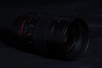 Samyang Optics 135mm f/2 ED UMC Téléobjectif, TV, Hi-fi & Vidéo