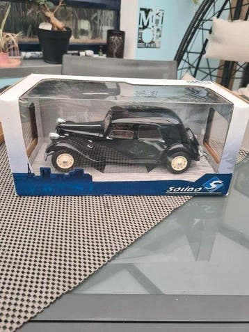 Solido 1:18 - Modelauto - Citroën Traction Avant 1938, Nieuw