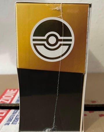 Pokémon - 1 Elite trainer box - Set Allenatore Fuoriclasse