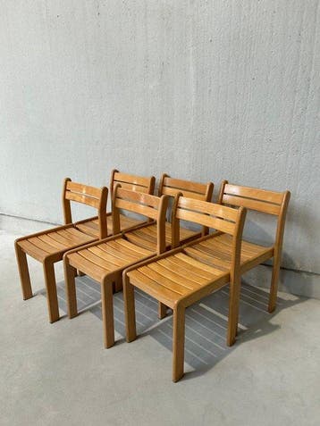 Stoel - hard hout - Een set van zes stoelen