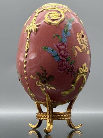 Œuf Fabergé - Œuf impérial orné de pierres précieuses et