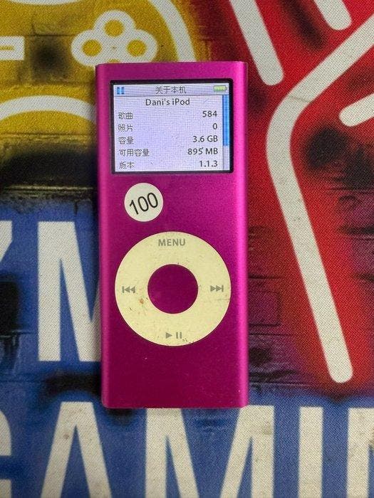 Apple - iPod nano 2nd generation 4GB pink - iPod, Games en Spelcomputers, Spelcomputers | Overige Accessoires