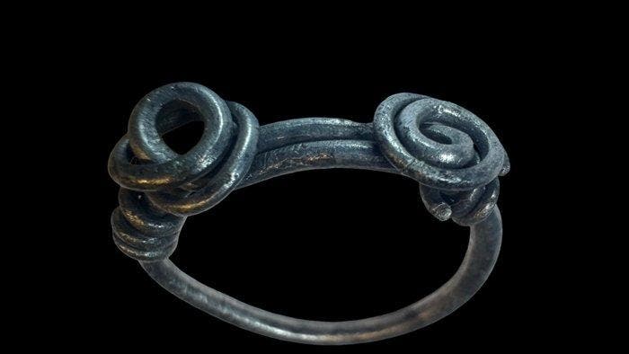 Viking periode Zilver Ring, Handtassen en Accessoires, Antieke sieraden