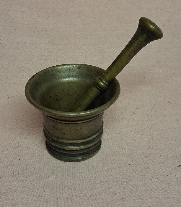 Mortier et pilon - Bronze, Antiquités & Art, Art | Objets design
