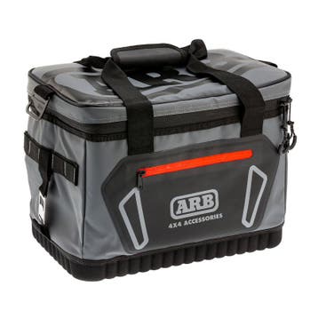 ARB Cooler Bag Charcoal w/ Red Highlights 15in L x 11in W x, Ophalen of Verzenden, Nieuw