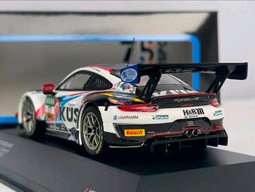 IXO 1:43 - Modelauto - ADAC GT Masters 2020 KÜS Team75, Nieuw
