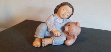 Goebel - Beeldje - Groot Goebbel Beeld en Hummel Nr 2103/A -