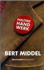POLITIEK HANDWERK 9789029072953 B. Middel, Boeken, Verzenden, Zo goed als nieuw, B. Middel
