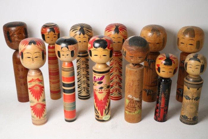 Kokeshi Craftsmen (Tohoku) - Pop Kokeshi Doll Set of 12 -, Antiquités & Art, Antiquités | Autres Antiquités
