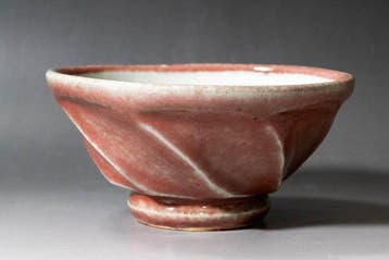 Koper-rood geglazuurd facetten-keramische matcha-teebol –