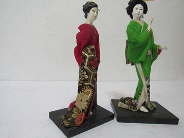 Japanese dolls - Pop - Japan