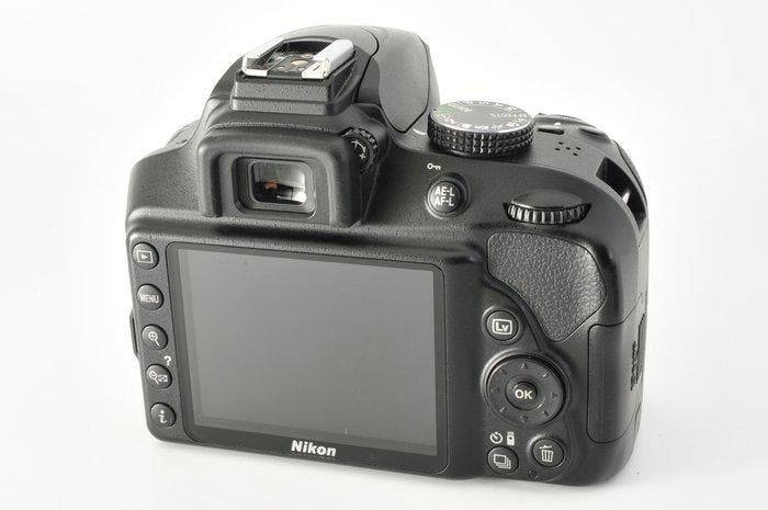 Nikon D3400 DSLRShutter Count : 5,131[#721] Digitale, Audio, Tv en Foto, Fotocamera's Analoog