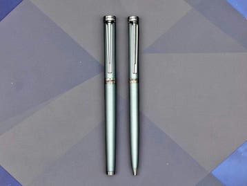 Waterman - Allure Grey Fountain Pen & Ballpoint Pen Set –, Verzamelen, Pennenverzamelingen, Nieuw