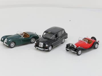 Schaal 1:24 Set 3 Oltimer Clasic Cars. (Automodellen), Ophalen of Verzenden, Zo goed als nieuw, Overige merken
