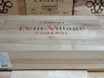 2017 Château Petit Village - Pomerol - 6 Flessen (0.75, Nieuw