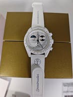 Omega x Swatch - MoonSwatch. Mission to Earthphase., Nieuw