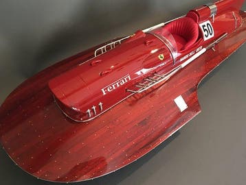 Amati 1:8 - Tentoonstelling modelboot - Ferrari Arno XI 80cm