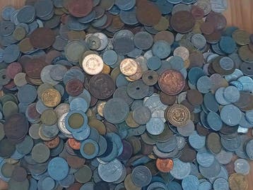 Wereld. Large lot of World Coins, 1800 to présent. (Zonder