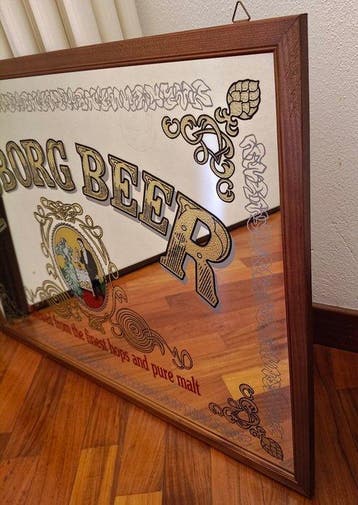 Tuborg Beer - Spiegel - Hout, Glas - Quadro Reclamesbord
