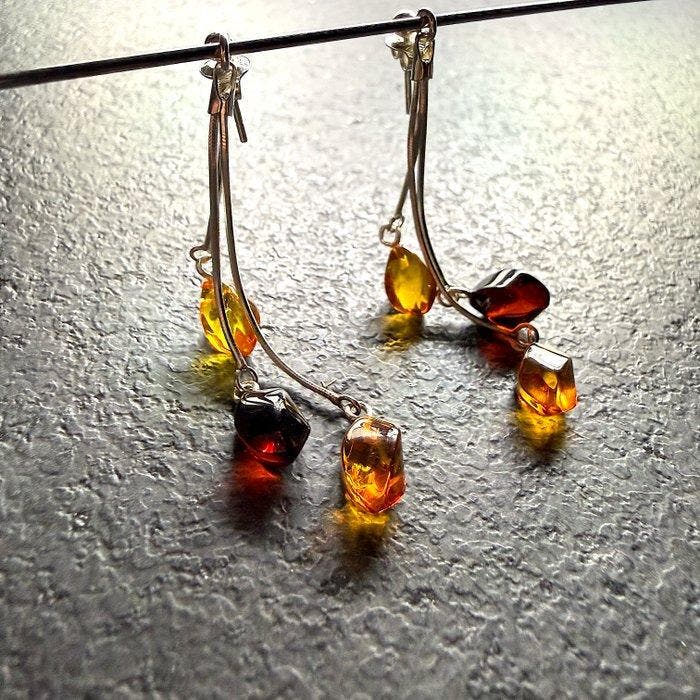 Lange hangende oorbellen van sterling zilver met natuurlijke, Verzamelen, Mineralen en Fossielen