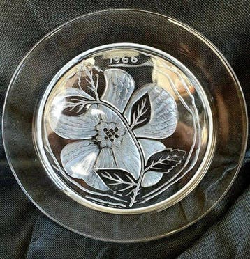 Lalique - Marie-Claude Lalique - Assiette à dîner -