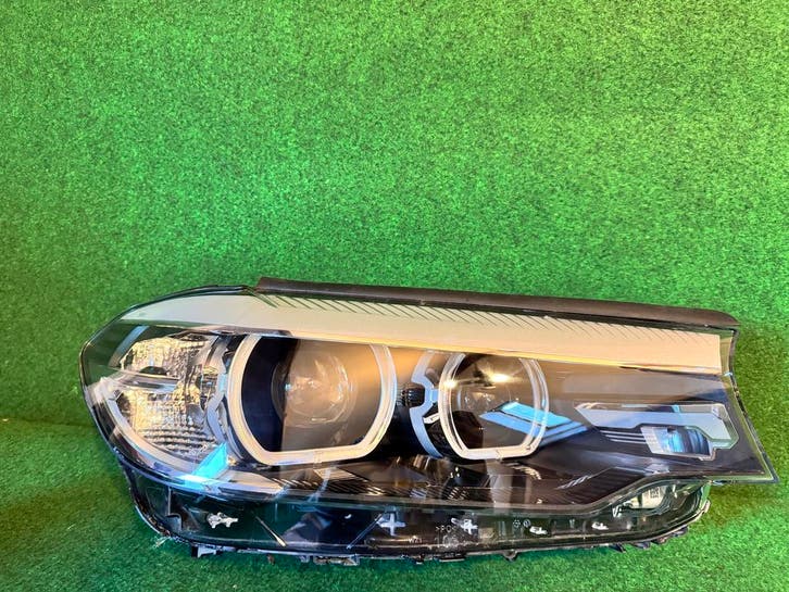 Phare av. droit BMW Série 5 G30 G31 2016 - 2020 Directionnel, Autos : Pièces & Accessoires, Éclairage, BMW, Utilisé, Enlèvement