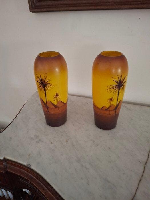 Vaas (2) - Opaline glas - paar oosterse kruiken, Antiquités & Art, Art | Objets design